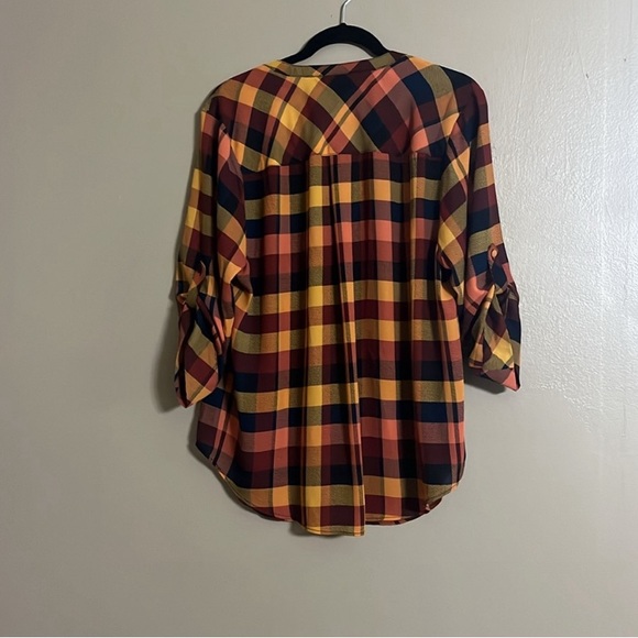 Plaid fall top - Picture 4 of 4